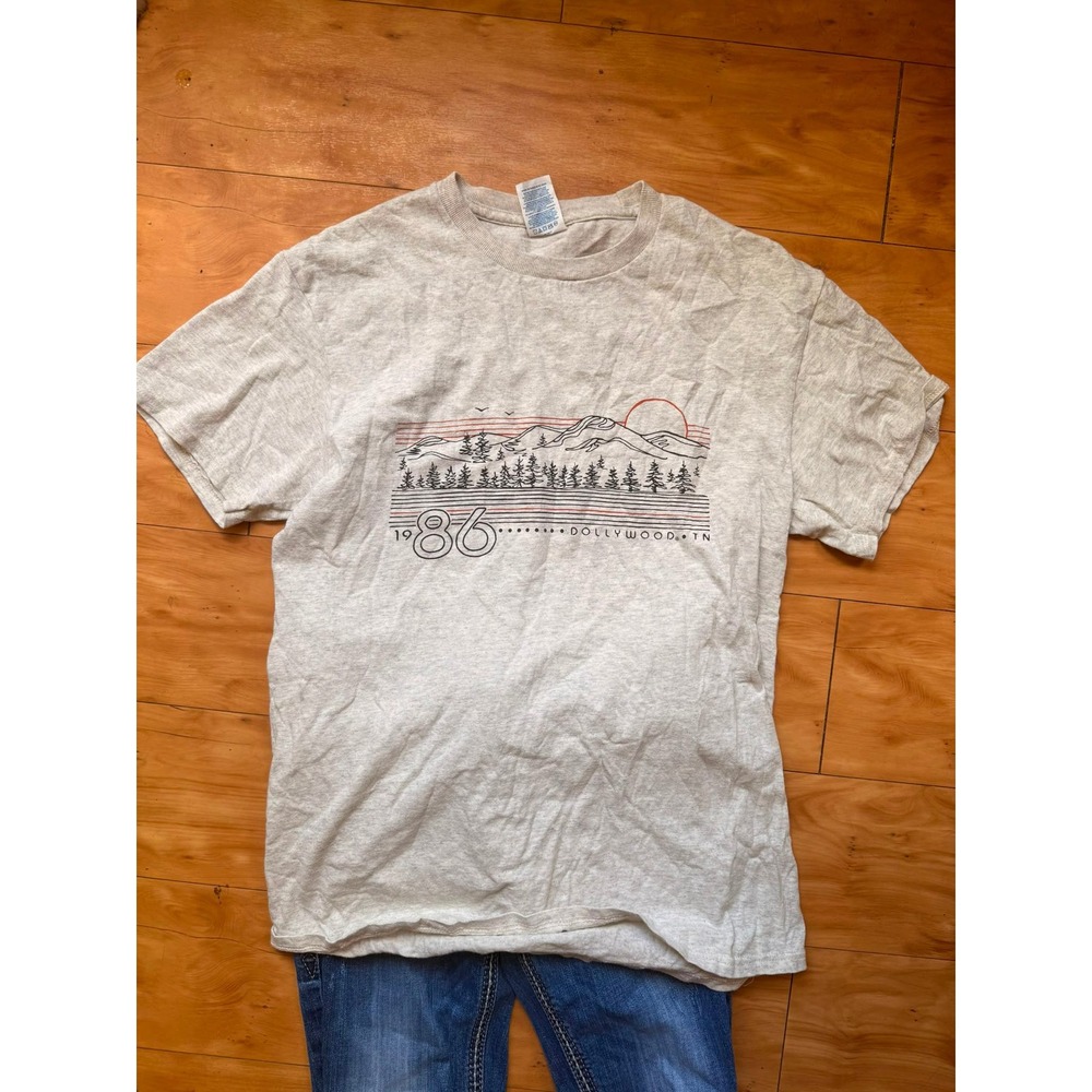 Dollywood TN Retro Style 1986 Smoky Mountains Graphic T-Shirt Heather Grey M